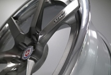 Диски HRE RS1 - перевоплощение бессмертных стилей