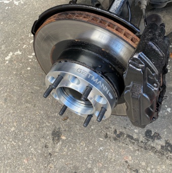 Колёсная проставка-адаптер 25мм PCD 6x139.7 DIA 67.1 со шпильками 12x1.5 для Mitsubishi (Кованый алюминий)