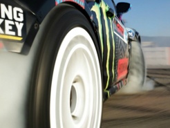 Дебют новых кованых дисков fifteen52 TurboMac на Gymkhana SIX