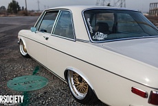 Клуб любителей соток: Audi 100LS и винтажные диски Rotiform LHR